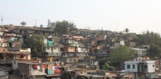 The Parvati Hill slum in Pune, India. © Christian Barthelt, Munich Re Foundation