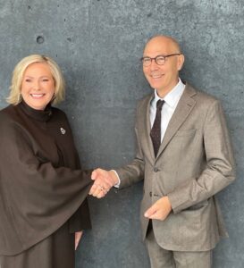 Mr. Türk had a bilateral meeting with Ms. Halla Tómasdóttir, the President of Iceland.