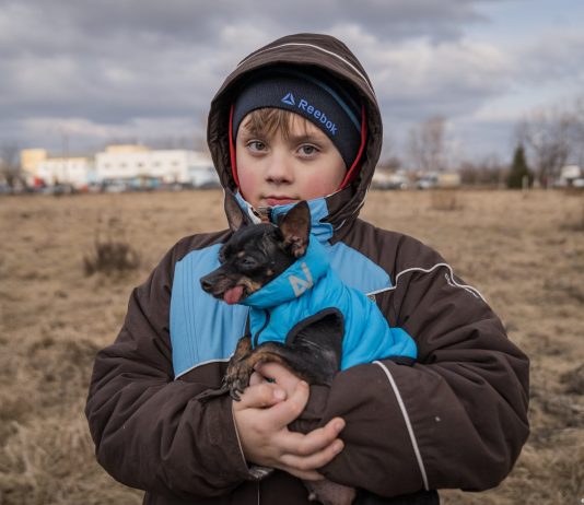 Humanitaire : l’ONU mobilisée pour les Ukrainiens Les civils, les femmes, les enfants, ont besoin d'assistance humanitaire.