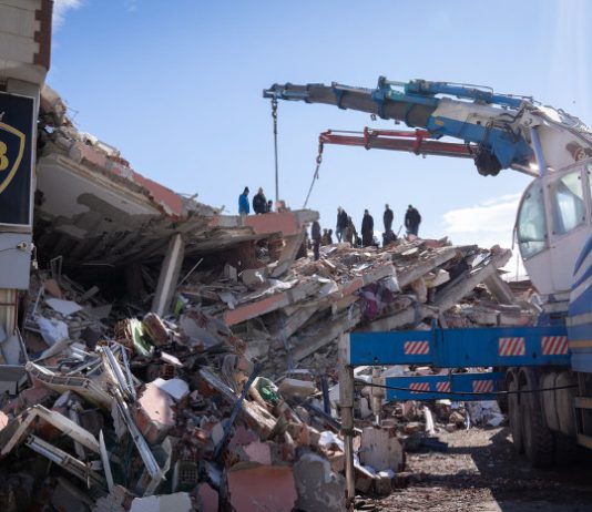 L’ONU au secours des victimes du tremblement de terre Tremblement de terre en Syrie et en Turquie. L'ONU se mobilise pour apporter de l'aoide aux victimes.