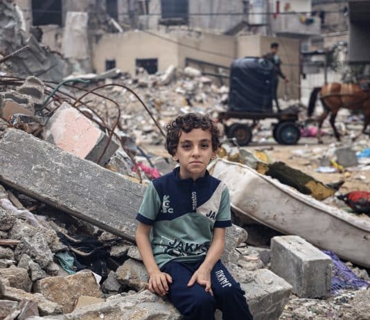 enfants dans Gaza où il y aurait selon les experts de l'ONU un risque de génocide