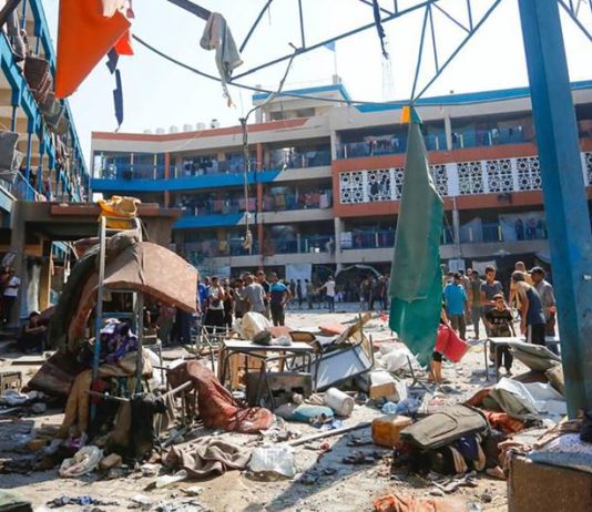 Ce qui se passe à Gaza est « totalement inacceptable », estime Guterres Plusieurs écoles gerées par UNRWA dans la bande de Gazea, transformées en abris pour familles démplacées, ont été gravement endommagées par des attaques israéliennes.