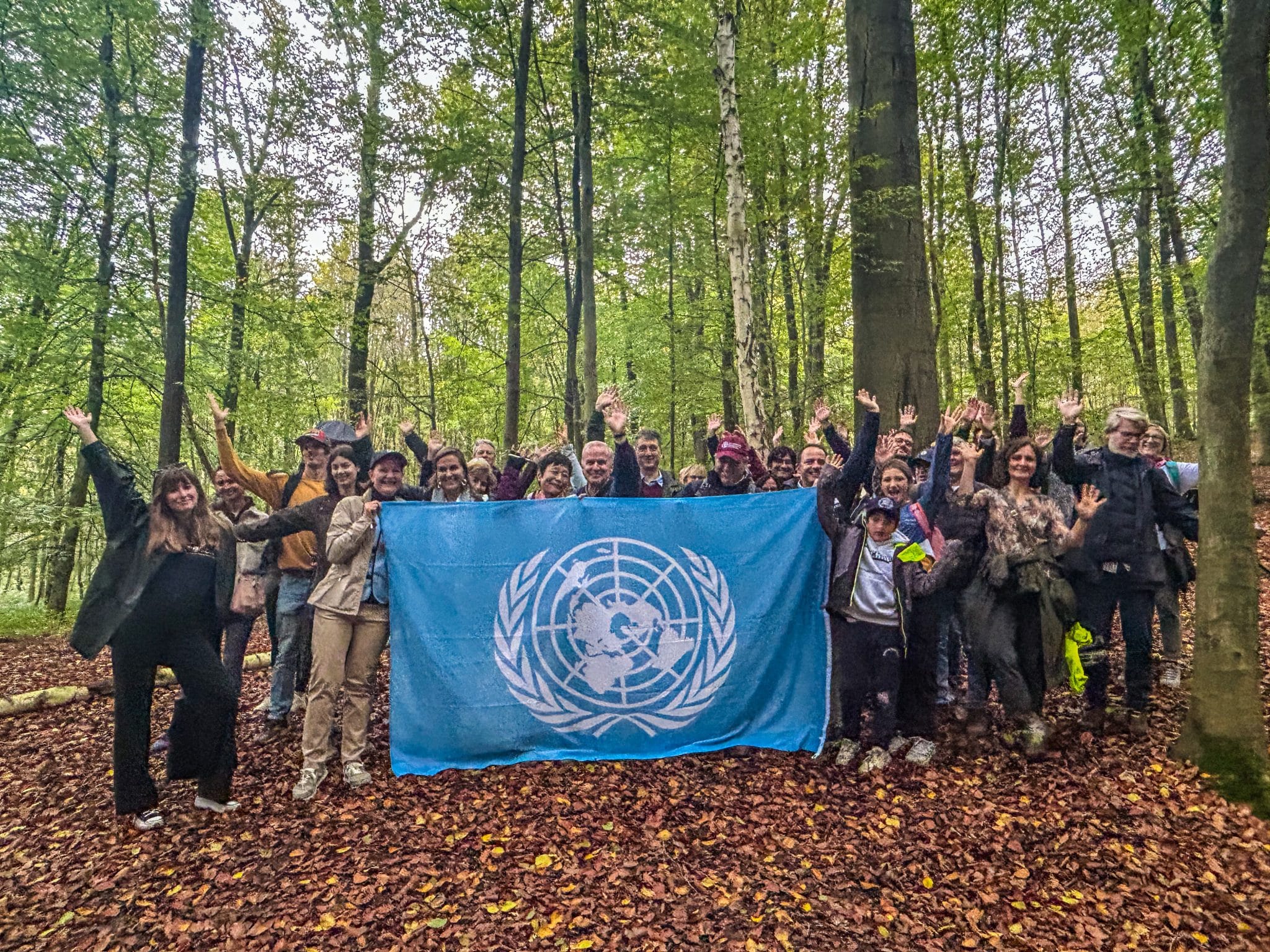 Le groupe présent lors de l'inauguration du sentier de l'ONU le 20 octobre