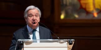 Secrétaire général à Londres pour le 80e anniversaire de l"Assemblée générale