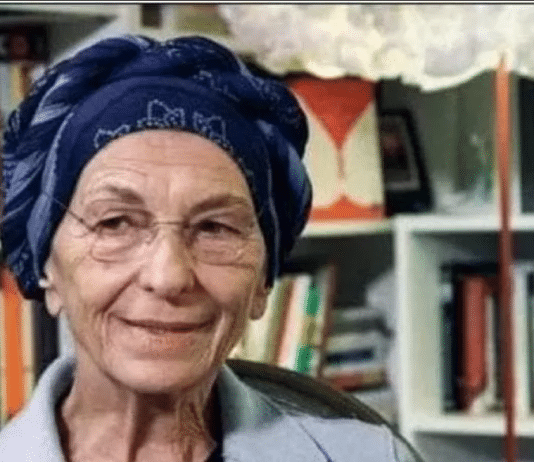 Emma Bonino: L'Importanza della Difesa Costante dei DirittiEmma Bonino: L'Importanza della Difesa Costante dei Diritti