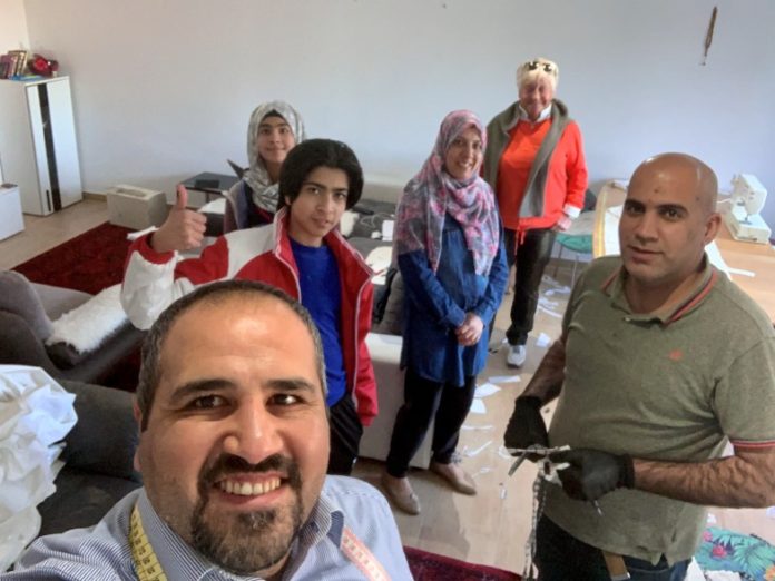luxembourg-family-refugee-selfie