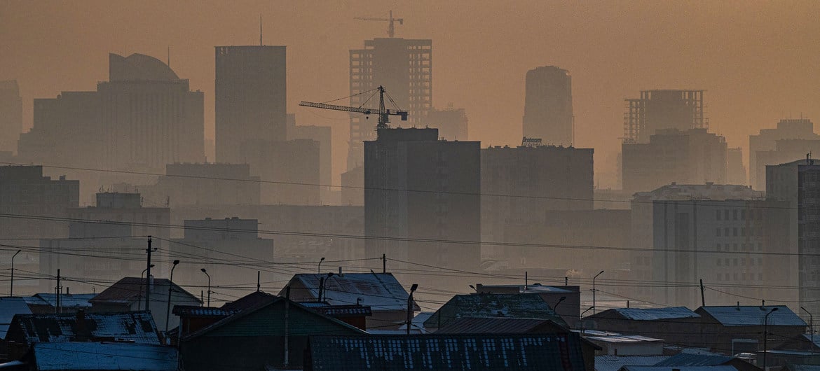 90% da população mundial respira ar com níveis de poluentes que excedem os limites indicados pela Organização Mundial de Saúde, OMS.