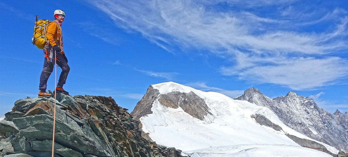 Waldemar Niclevicz nos Alpes de Mischabel na Suiça
