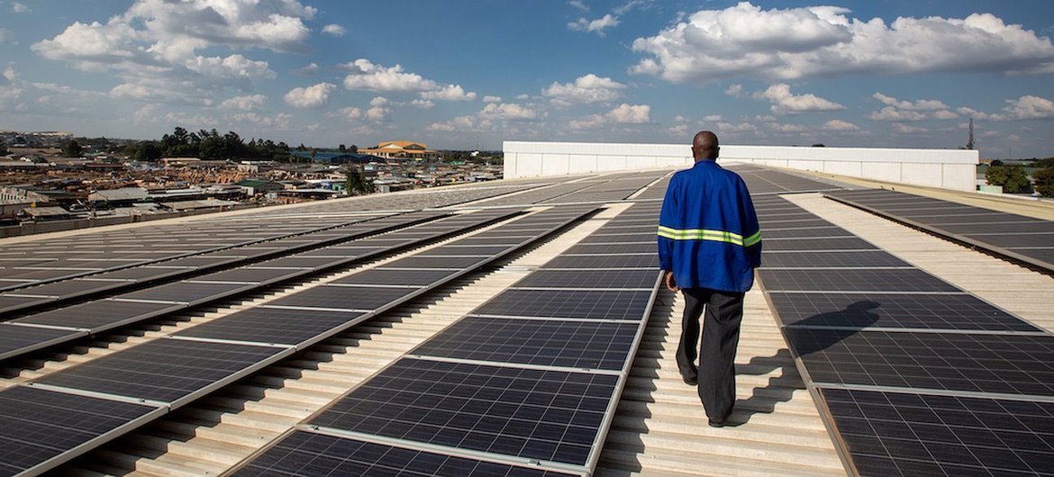 ECA acompanha investimento no setor de energia