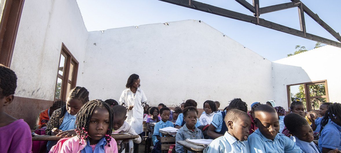 Telhado de escola na Beira danificado pleo ciclone Idai